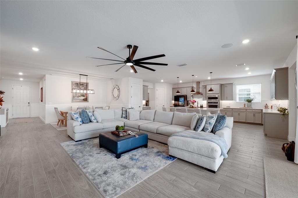 7466 SEA MANATEE STREET photo 8