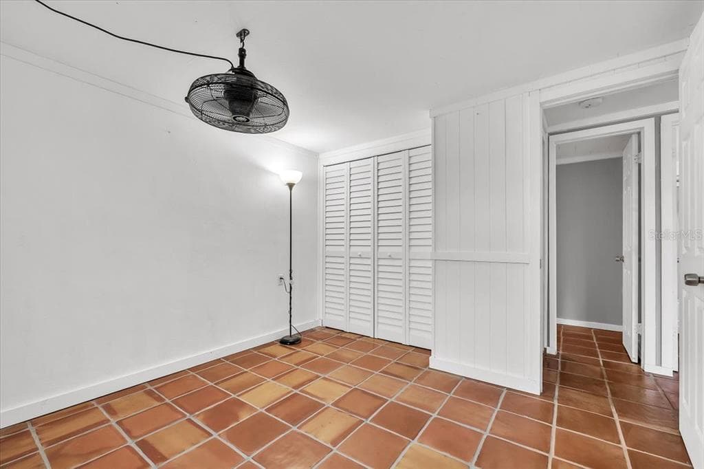 1144 PINE STREET photo 13