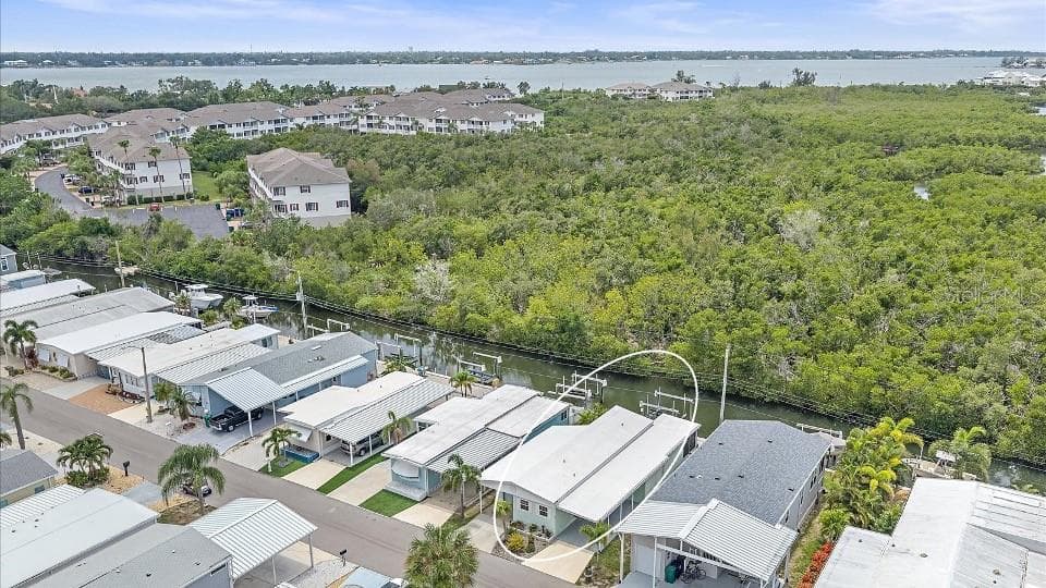 192 BIMINI DRIVE photo 3