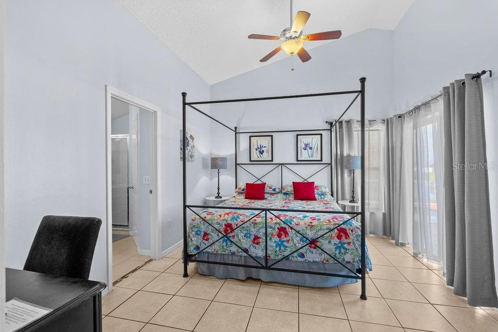 5134 VIOLET LANE photo 18
