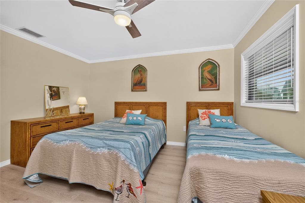 1765 GULF BOULEVARD 203 photo 21