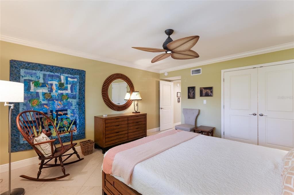 5757 GULF OF MEXICO DRIVE 205 photo 24