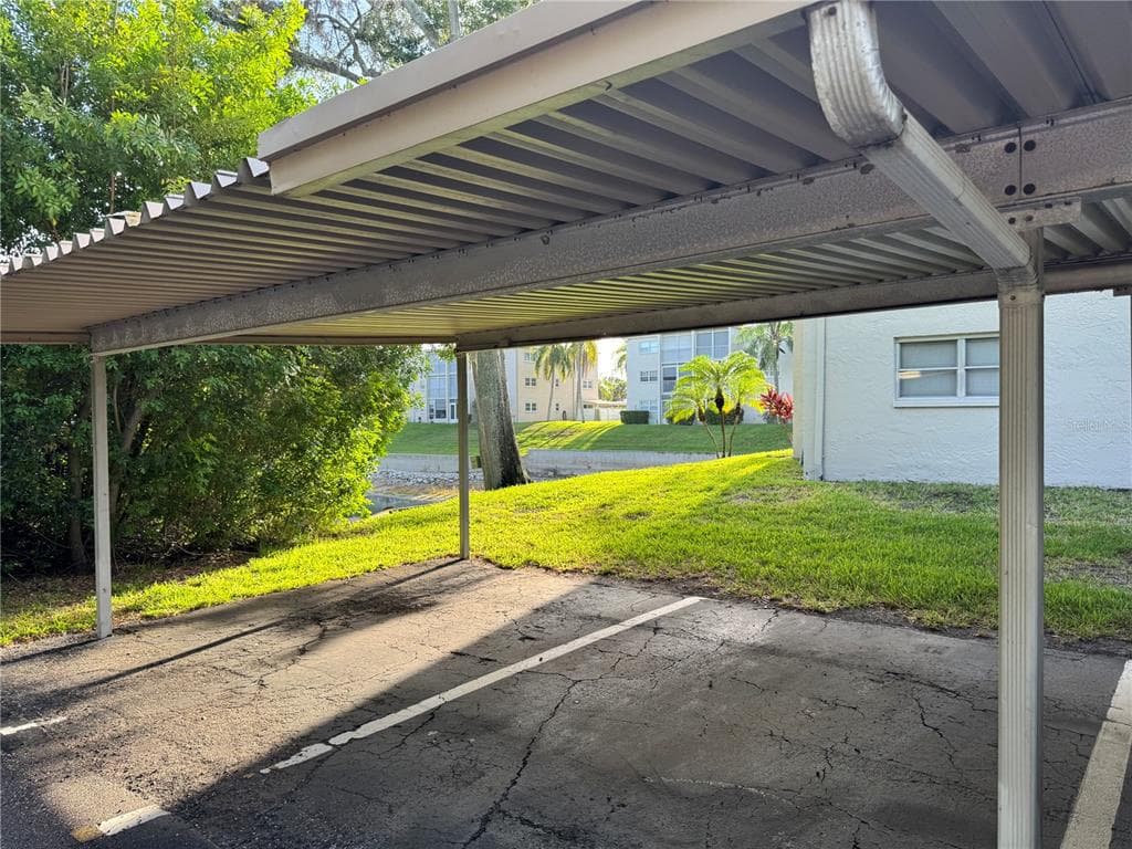 946 VIRGINIA STREET 104 photo 2