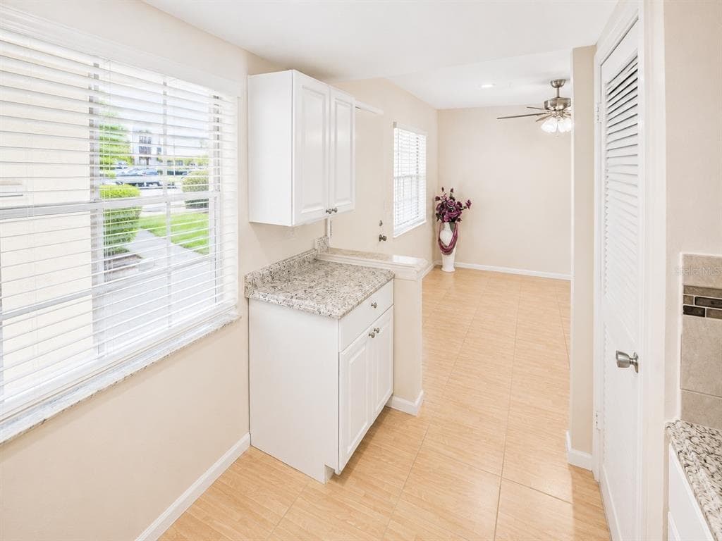 946 VIRGINIA STREET 104 photo 5