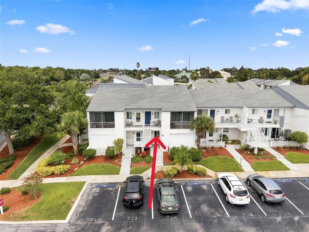 14800 WALSINGHAM ROAD 702 photo 5