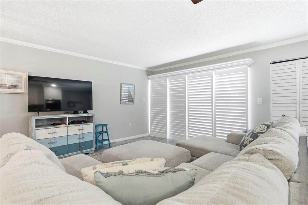 14800 WALSINGHAM ROAD 702 photo 11