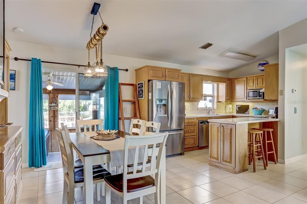 260 VENTURA ROAD photo 14