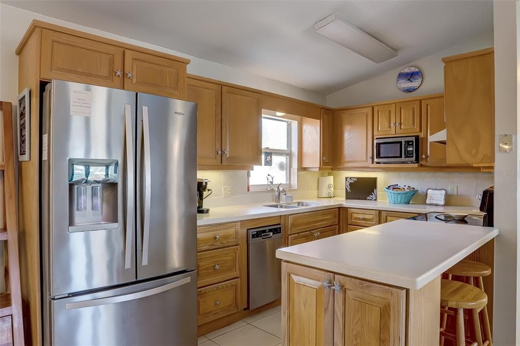 260 VENTURA ROAD photo 18