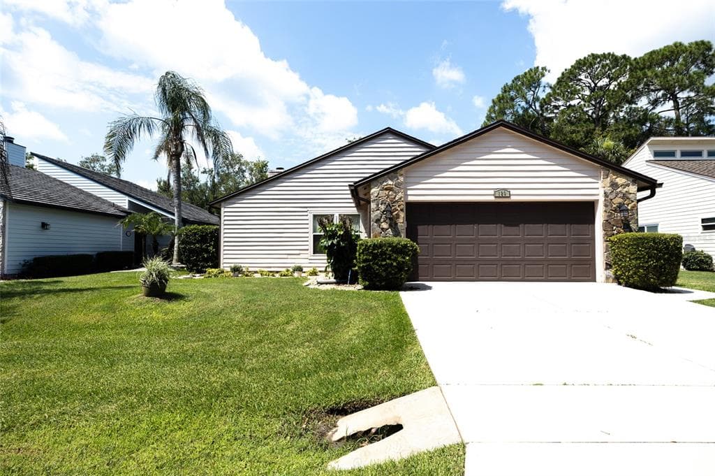 120 GULL CIRCLE N photo 2