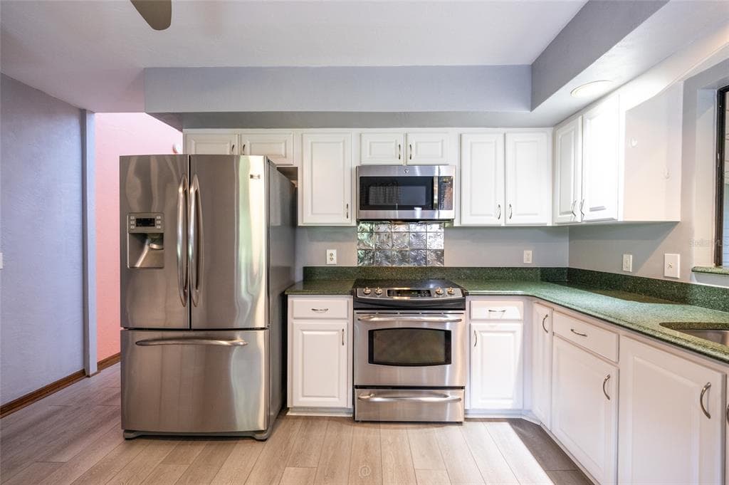 120 GULL CIRCLE N photo 6