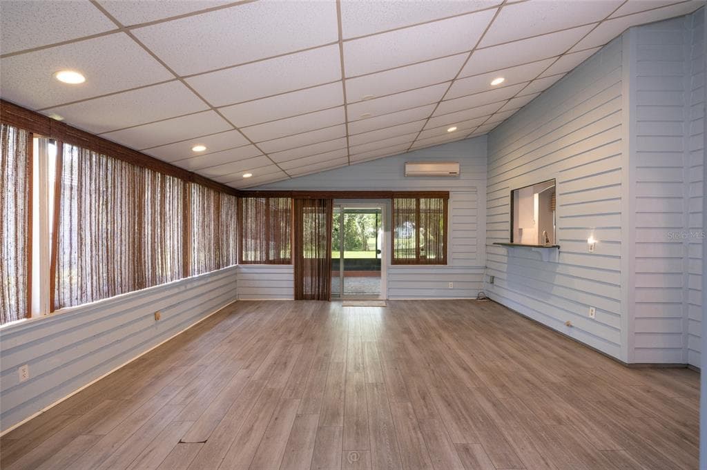 120 GULL CIRCLE N photo 13