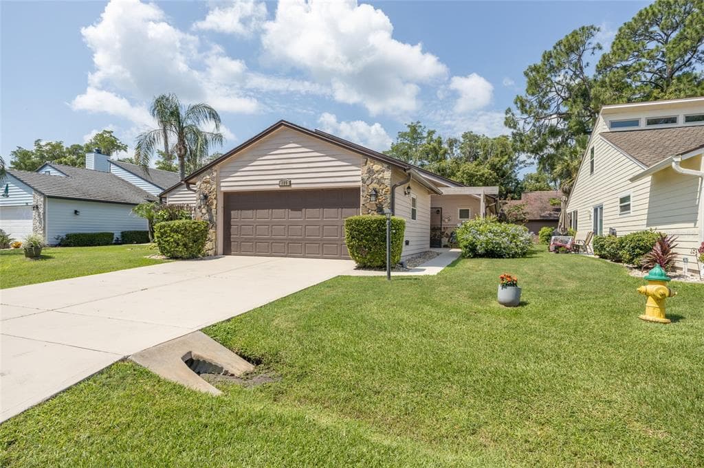 120 GULL CIRCLE N photo 1