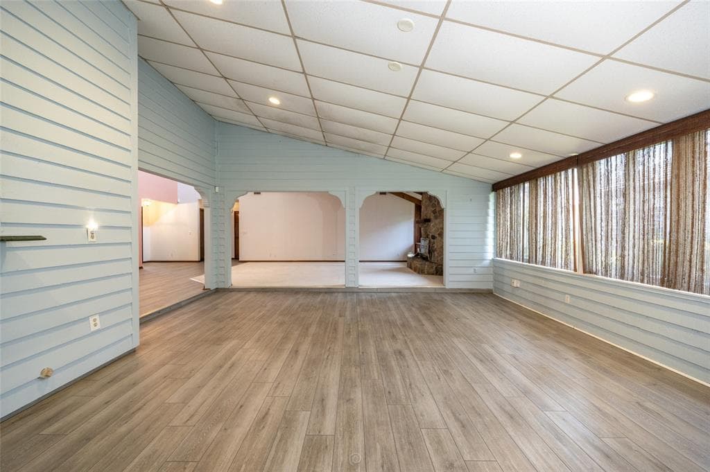 120 GULL CIRCLE N photo 14