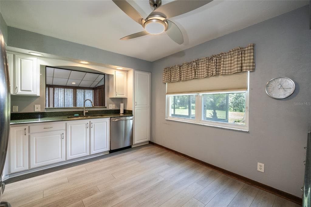 120 GULL CIRCLE N photo 8