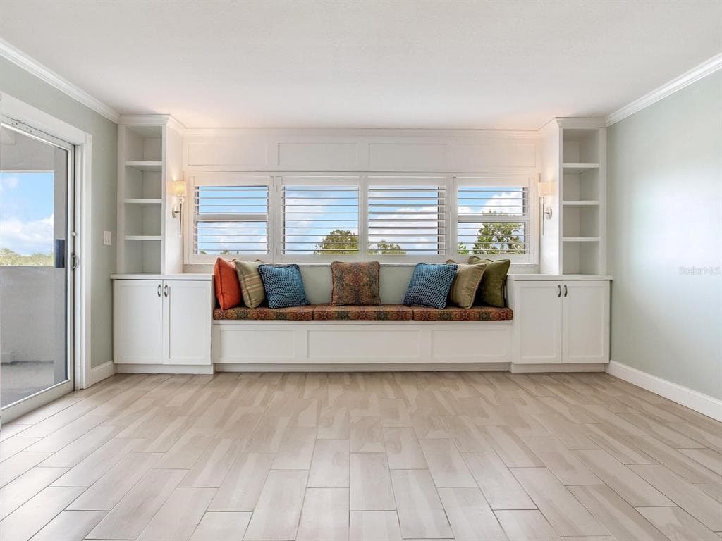 4141 BAYSHORE BOULEVARD 505 photo 13