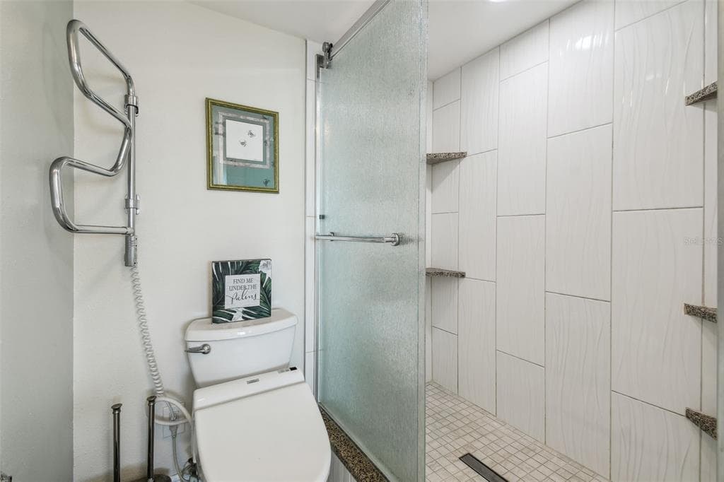 5915 SEA RANCH DRIVE 703 photo 21