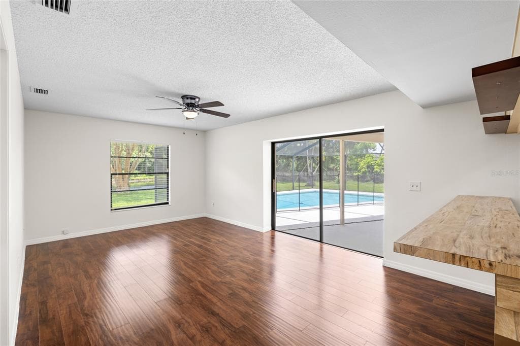 14011 WOLCOTT DRIVE photo 21