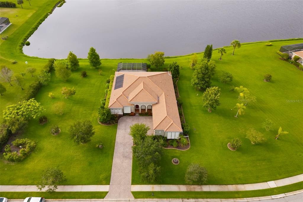 8420 WEBBER ROAD photo 3