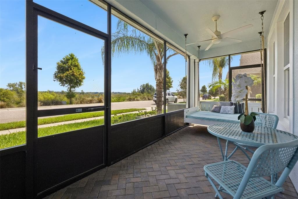 359 BLUE CYPRESS DRIVE photo 4