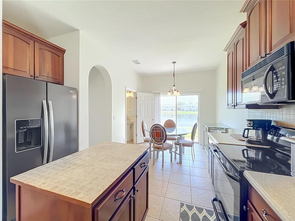 16543 CEDAR CREST DRIVE photo 17
