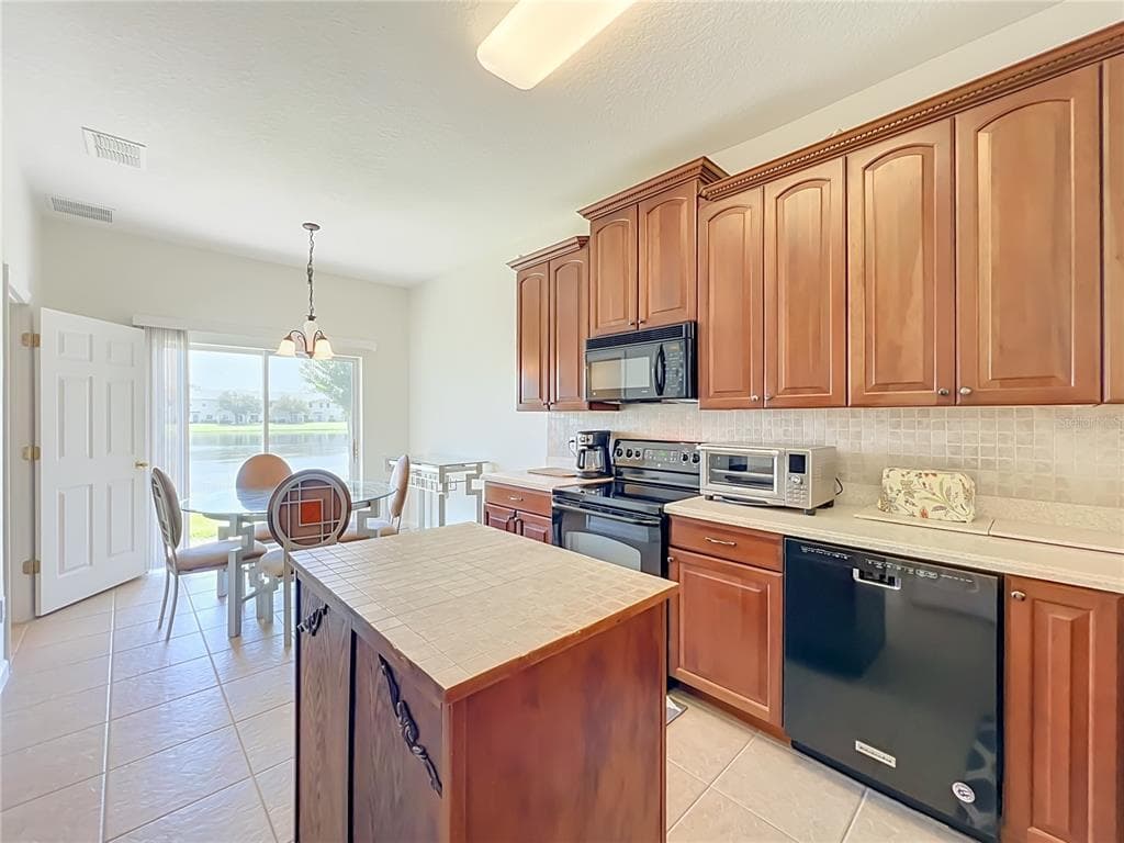 16543 CEDAR CREST DRIVE photo 16