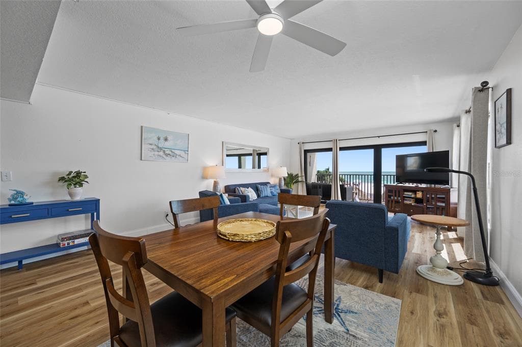 12924 GULF BOULEVARD 105 photo 12