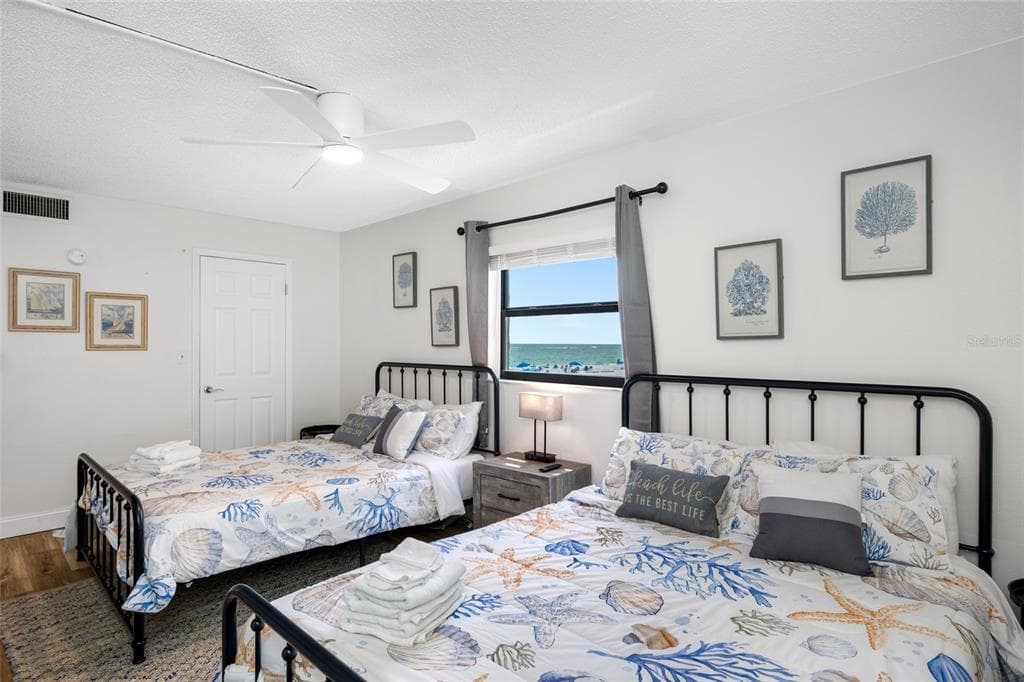12924 GULF BOULEVARD 105 photo 22