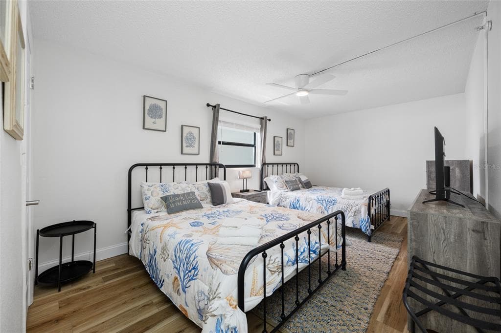 12924 GULF BOULEVARD 105 photo 21