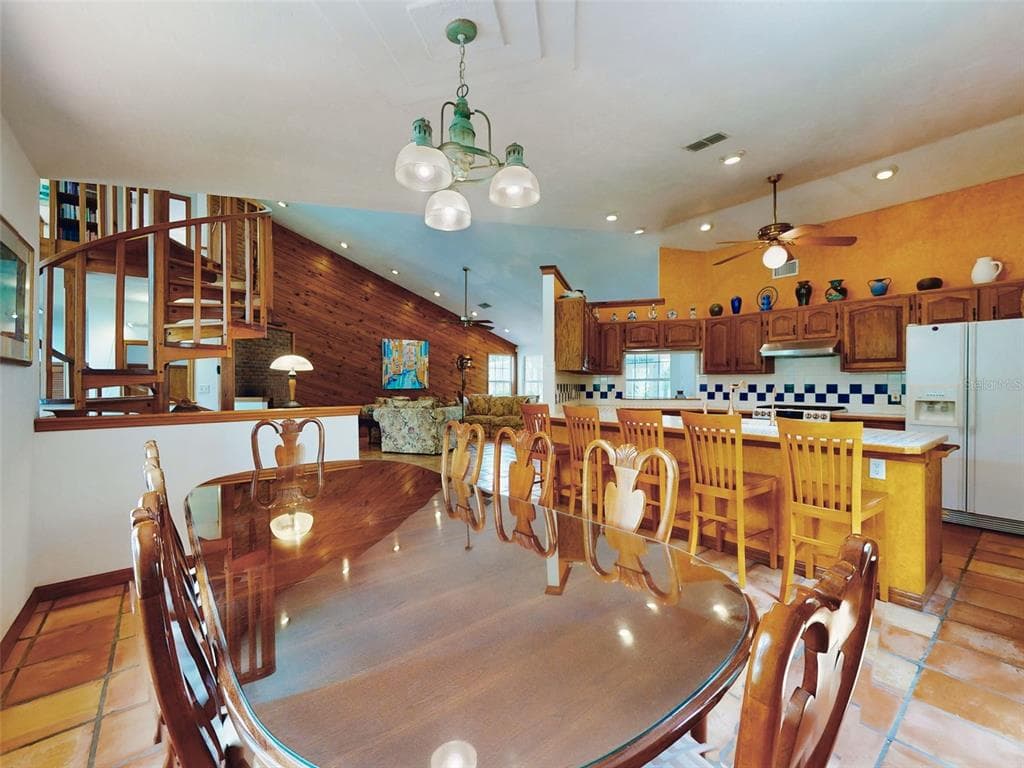 1205 WILLIAMS ROAD photo 12