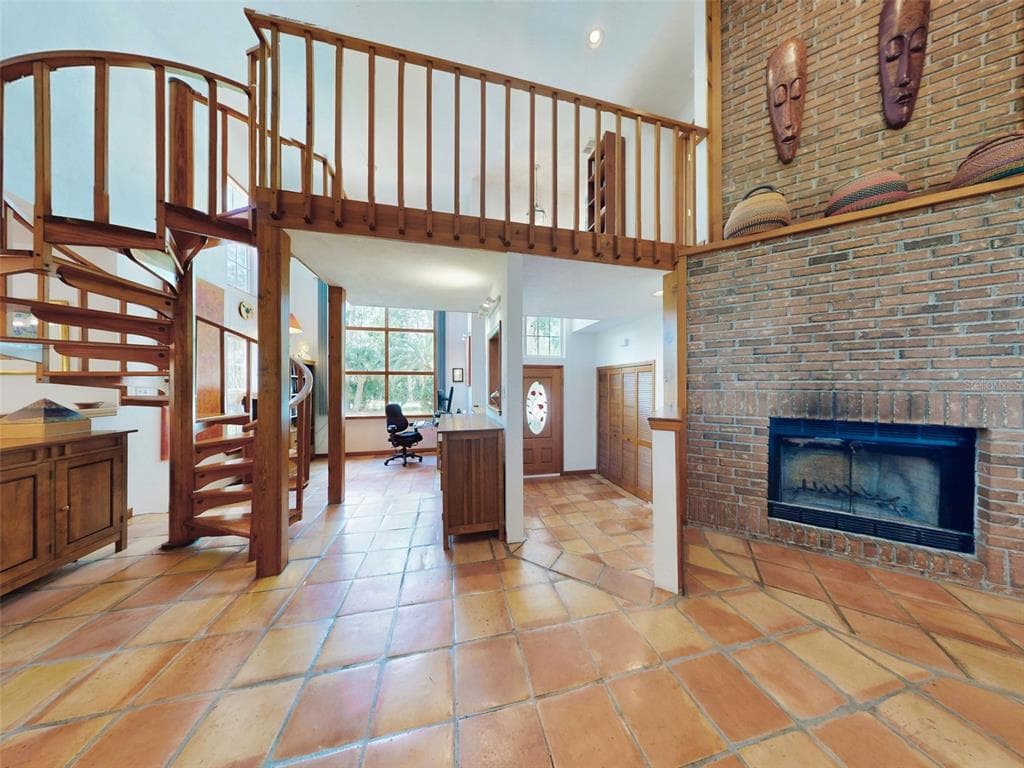 1205 WILLIAMS ROAD photo 5