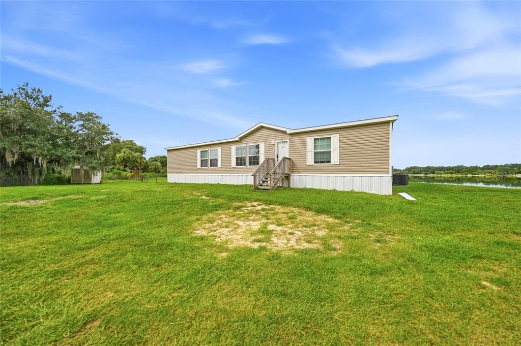 11587 SE FOSTER AVENUE photo 17