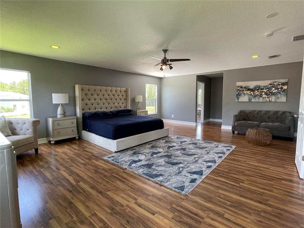 5036 WHISTLING PINES COURT photo 14