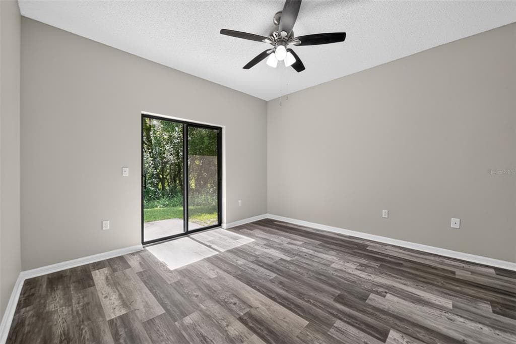 6348 SLEEPY HOLLOW DRIVE photo 16