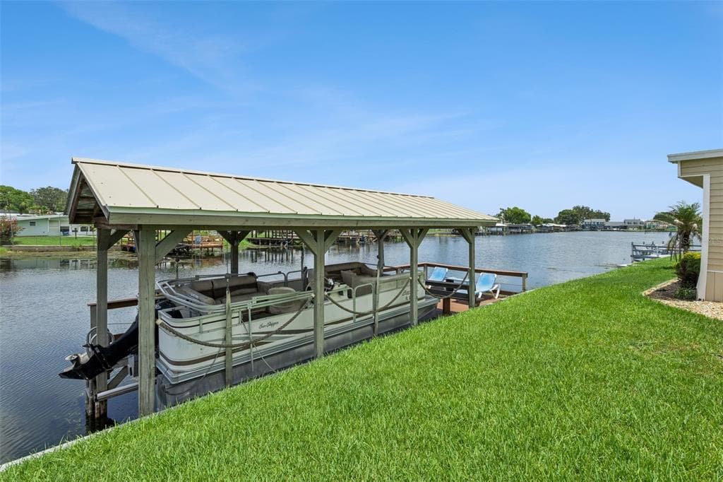 30127 GREEN BAY DRIVE photo 1