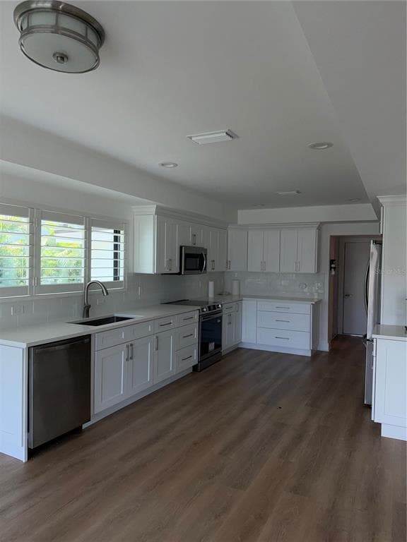 105 AUGUSTA AVENUE photo 12