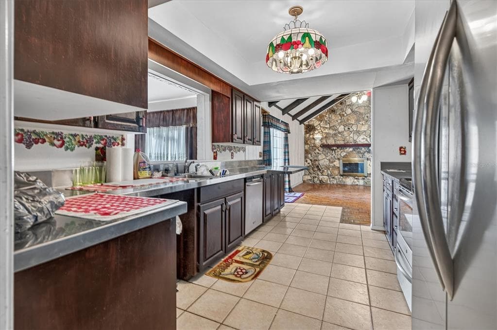 1720 SUNSET VIEW CIRCLE photo 23