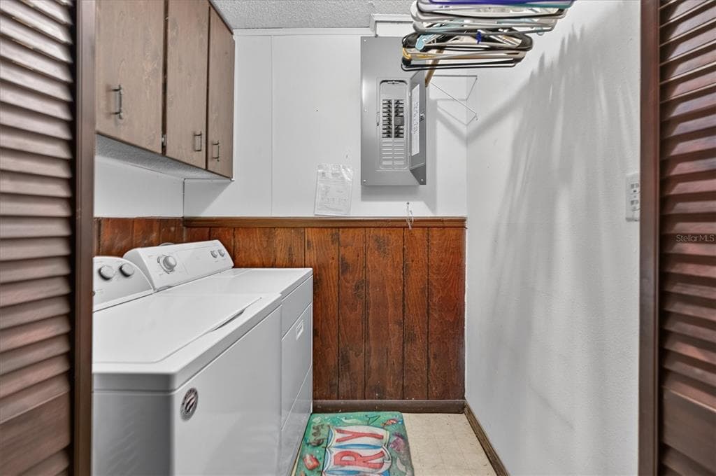 1720 SUNSET VIEW CIRCLE photo 17