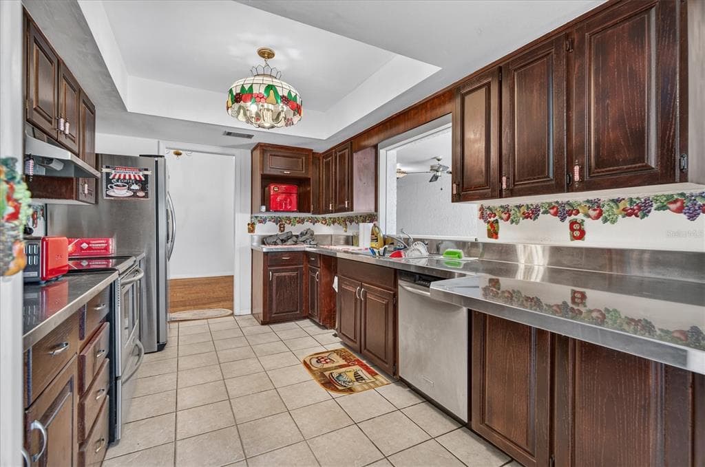 1720 SUNSET VIEW CIRCLE photo 22