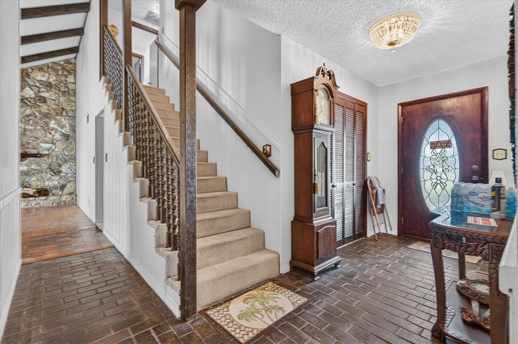 1720 SUNSET VIEW CIRCLE photo 9