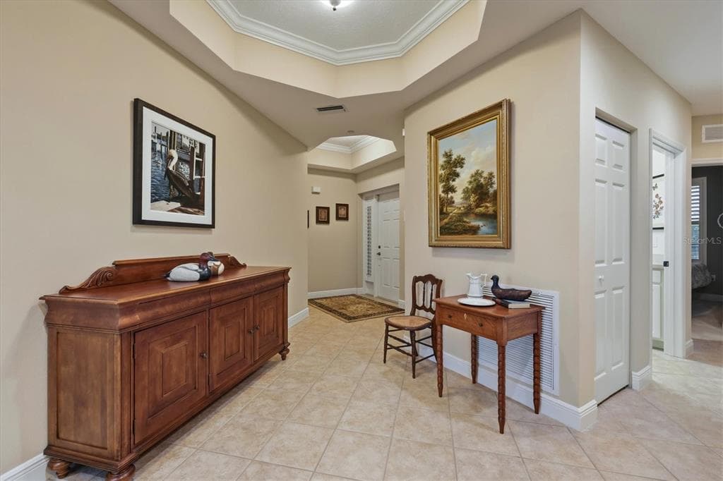 6474 WATERCREST WAY 403 photo 5