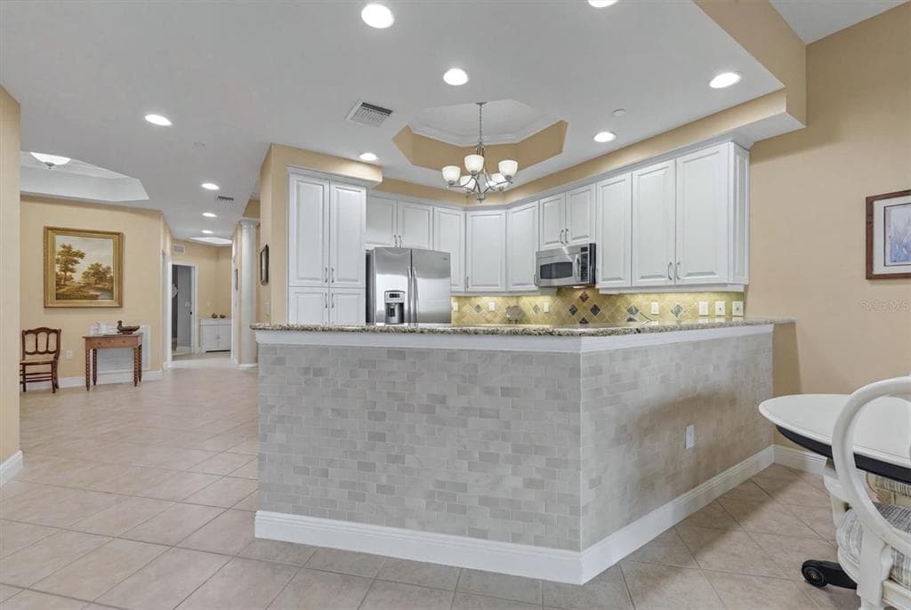 6474 WATERCREST WAY 403 photo 14