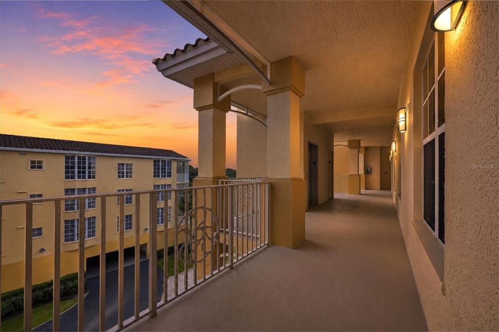 6474 WATERCREST WAY 403 photo 4