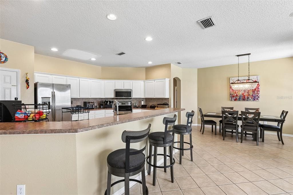 12517 SAFARI LANE photo 18