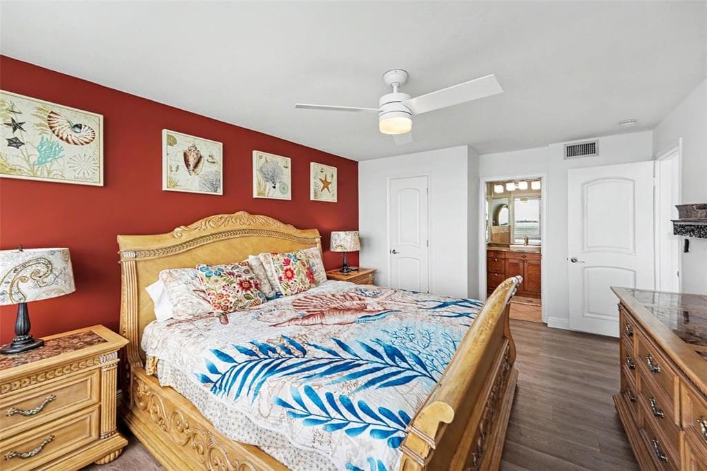 5279 ISLA KEY BLVD S 410 photo 13