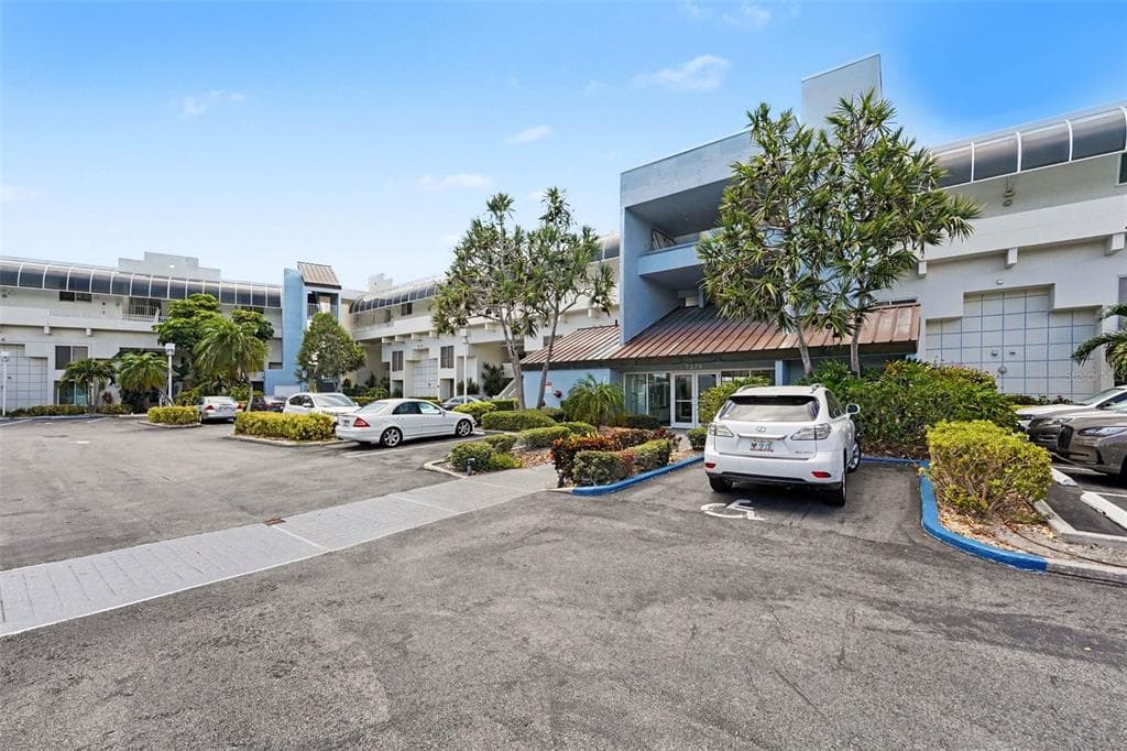 5279 ISLA KEY BLVD S 410 photo 3
