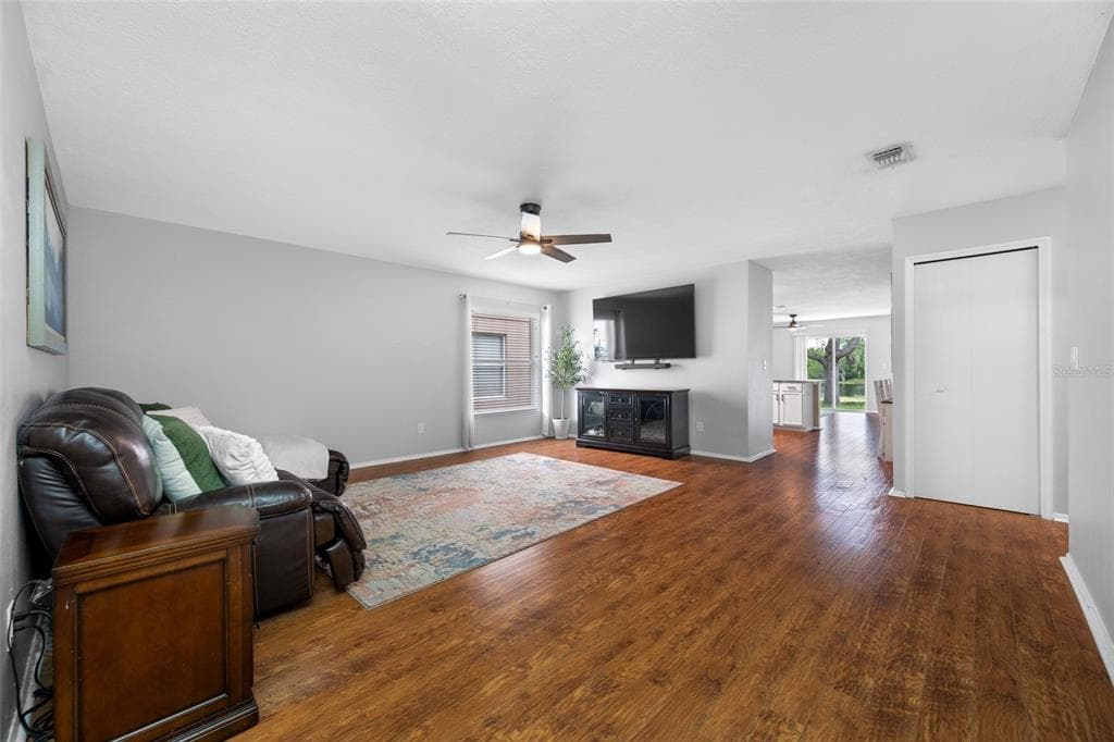 13953 JACOBSON DRIVE photo 5