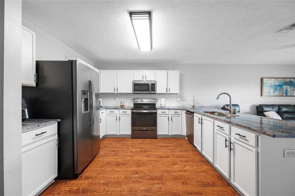 13953 JACOBSON DRIVE photo 9