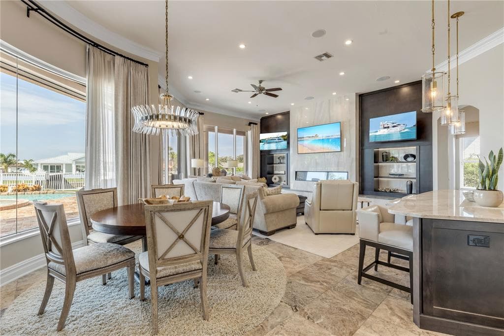 417 QUAY ASSISI photo 19