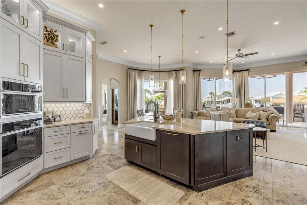 417 QUAY ASSISI photo 25
