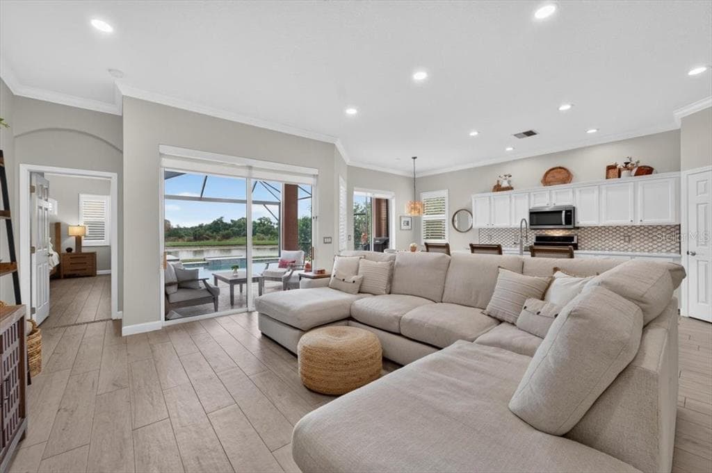 6411 GOLDEN EYE GLEN photo 12